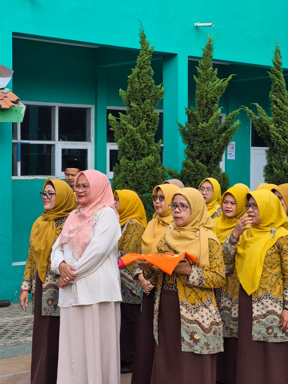 Gambar dari konten