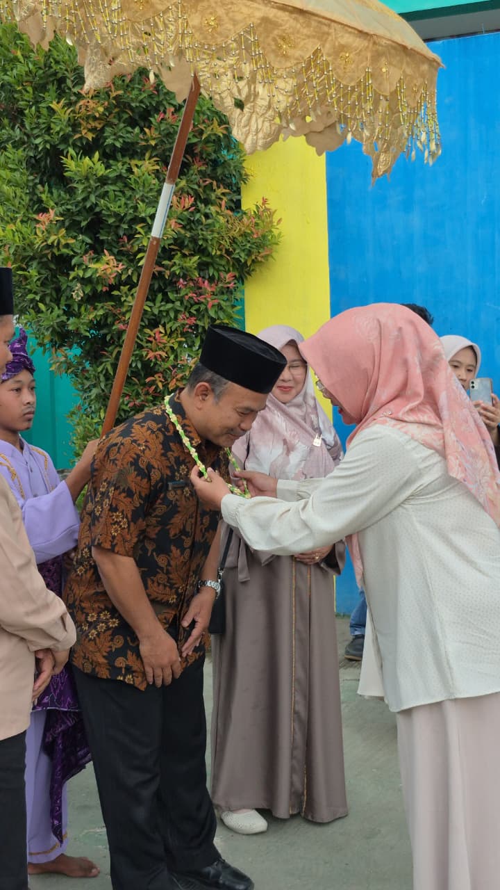 Pisah Sambut Kepala Sekolah SMPN 2 Katapang Tahun 2026